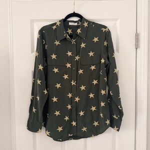 EQUIPMENT FEMME Green Star Print Silk Button Up Shirt Top Womens M Shirt Novelty